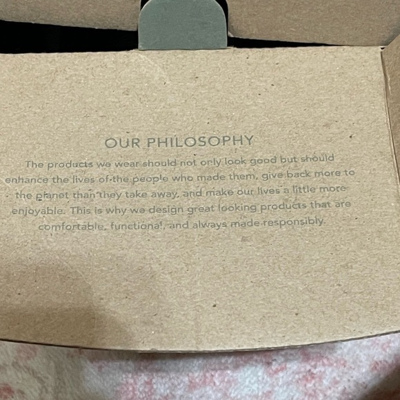 Nisolo New in Box Black Fina Pointed Toe Leather Flats Size 10 - Picture 5 of 7